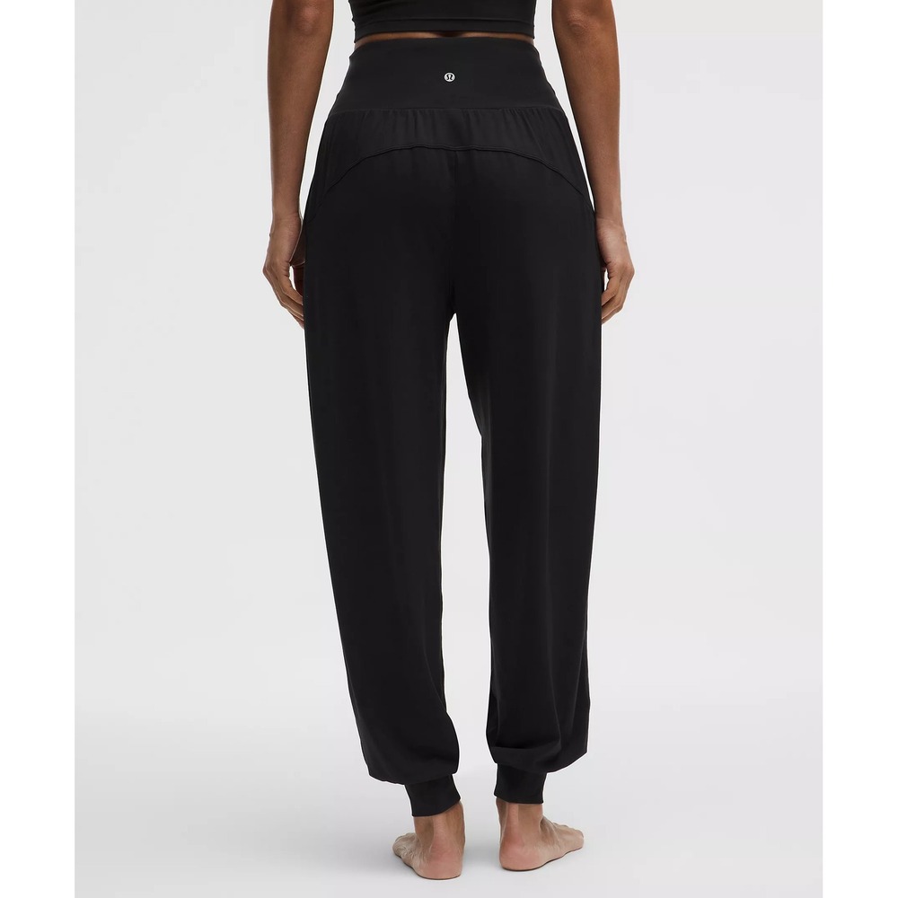 Lululemon-Rulu Drapey Oversized High-Rise Yoga Jogger-Black - Picture 3 of 7